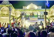 *फलटण : डॉ. बाबासाहेब आंबेडकर यांच्या १३५ व्या जयंतीनिमित्त फलटण शहरात आयोजित करण्यात आलेला आंबेडकर जयंती महोत्सव अत्यंत भव्य, देखणा आणि प्रेरणादायी वातावरणात पार पडला. या महोत्सवाचे अrध्यक्ष हरिष काकडे (आप्पा) यांच्या नेतृत्वाखाली संपूर्ण कार्यक्रमाचे उत्कृष्ट नियोजन करण्यात आले होते, ज्याचे सर्व स्तरांतून कौतुक होत आहे. *