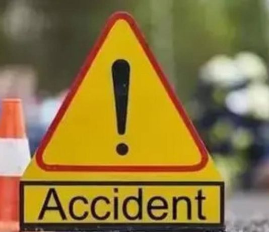 वाडेबोल्हाई रोड अपघातात 14 वर्षीय मुलीचा मृत्यू | पुणे बातम्या