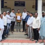 *पत्रकारांना धमकी देणाऱ्या खासदार संजय दिना पाटील यांचा फलटणमध्ये जाहीर निषेध; भारतीय पत्रकार संघाचे प्रशासनाला निवेदन*