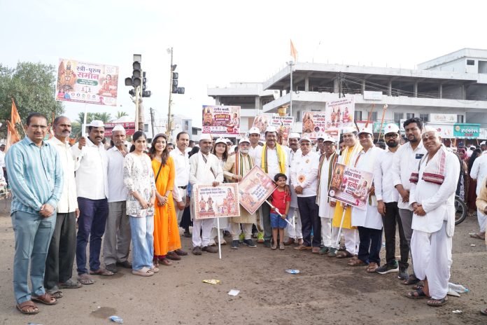 *सचिन कांबळे पाटील यांच्या पुढाकारातून ‘मुलगी वाचवा जनआंदोलन’ दिंडी; विठ्ठल-रुक्माईच्या चरणी कन्यारक्षणाची प्रार्थना*