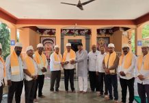 माळजाई देवी मंदिरात पत्रकार बांधवांच्या हस्ते महाआरती; शाल-श्रीफळ देऊन पत्रकारांचा सन्मान