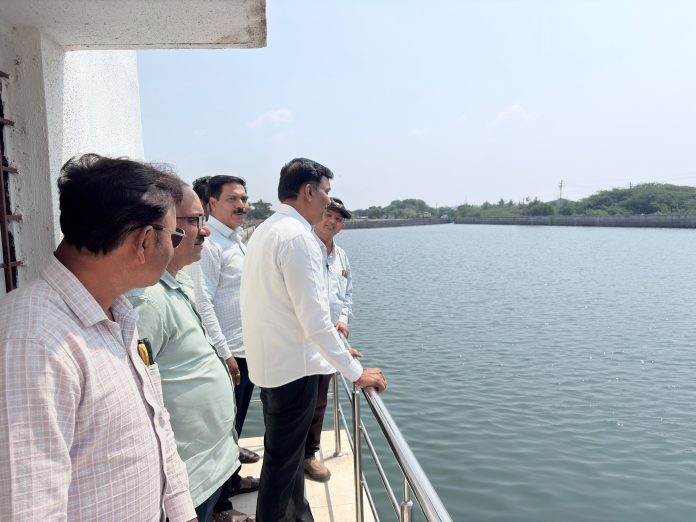 दुष्काळी परिस्थितीत टंचाईग्रस्त गावांना पिण्याच्या पाण्याची कमतरता भासू देणार नाही – आमदार सचिन पाटील फलटण तालुक्यातील १८ पाणी साठवण योजनांचा आढावा; प्रलंबित कामे तातडीने पूर्ण करण्याचे निर्देश