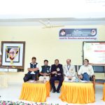 मुधोजी महाविद्यालयात सातारा इतिहास संशोधन मंडळाचे १७ वे राष्ट्रीय अधिवेशन उत्साहात संपन्न फलटण संस्थानाच्या इतिहासावर अभ्यासपूर्ण मंथन; इतिहास संशोधन आणि ऐतिहासिक वारशाच्या जतनावर मान्यवरांचा भर