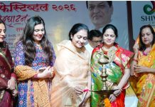 फलटण फेस्टिव्हलमध्ये महाराष्ट्राच्या लोककलेचा जागर; लावणीच्या ठेक्यावर रसिक मंत्रमुग्ध!